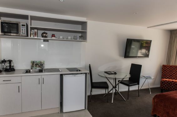 Executive Studio - kitchenette